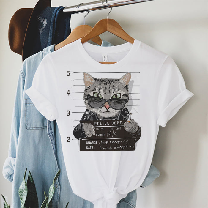 Tricou Cat Mugshot: modă ciudată pentru iubitorii de pisici
